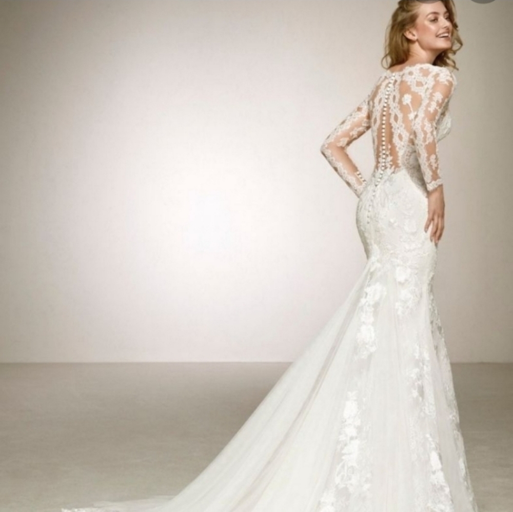 Pronovias